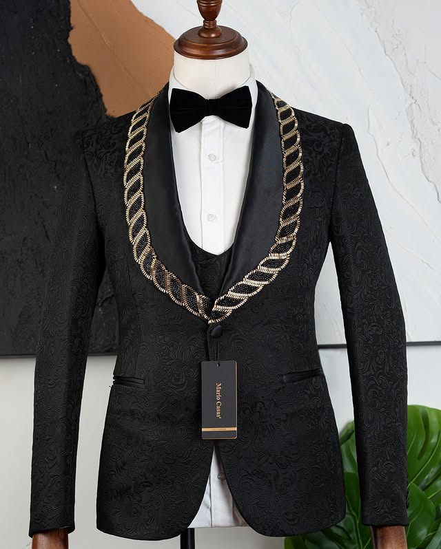 Luxury Beaded Floral Suits for - огляд і ціна Mens Grooming Kit Luxury
